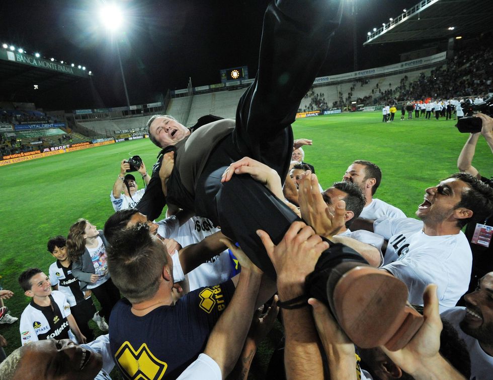 Addio Parma: ecco come si cerca di salvare il club