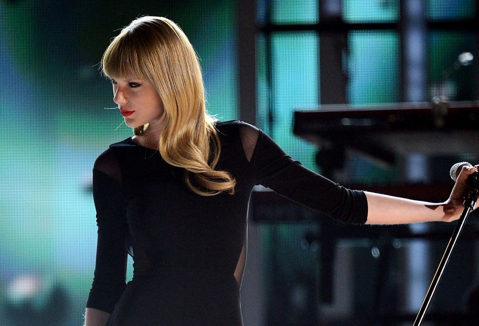 Taylor Swift: 50.000 all'istruzione pubblica di New York