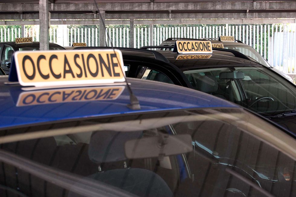 Polizze auto, perché sempre più italiani le pagano a rate