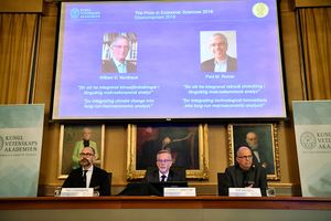 A Stoccolma il momento dell'annuncio del conferimento del Nobel per l'economia a William D Nordhaus e Paul M. Romer