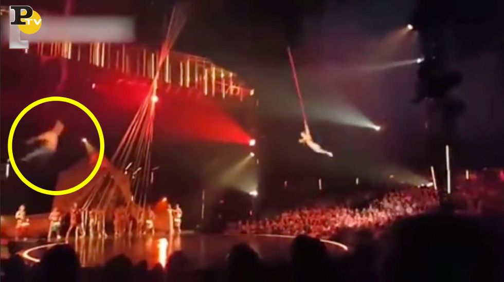acrobata-Cirque-du-Soleil-muore-caduta-spettacolo-Florida-Yann-Arnaud