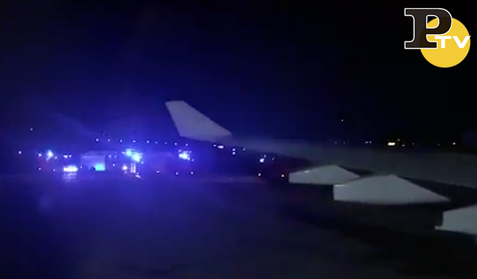 Aereo Merkel atterraggio video