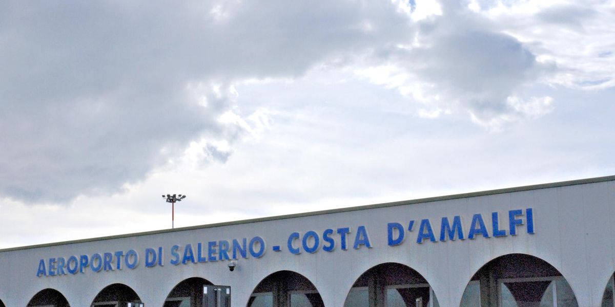Aeroporto Salerno-Costa D'Amalfi