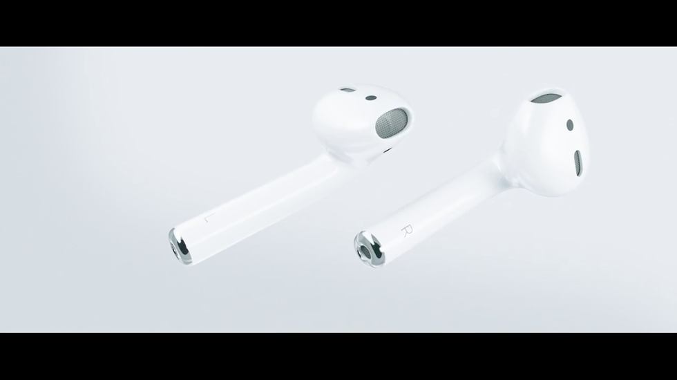 airPods apple wireless cuffie video