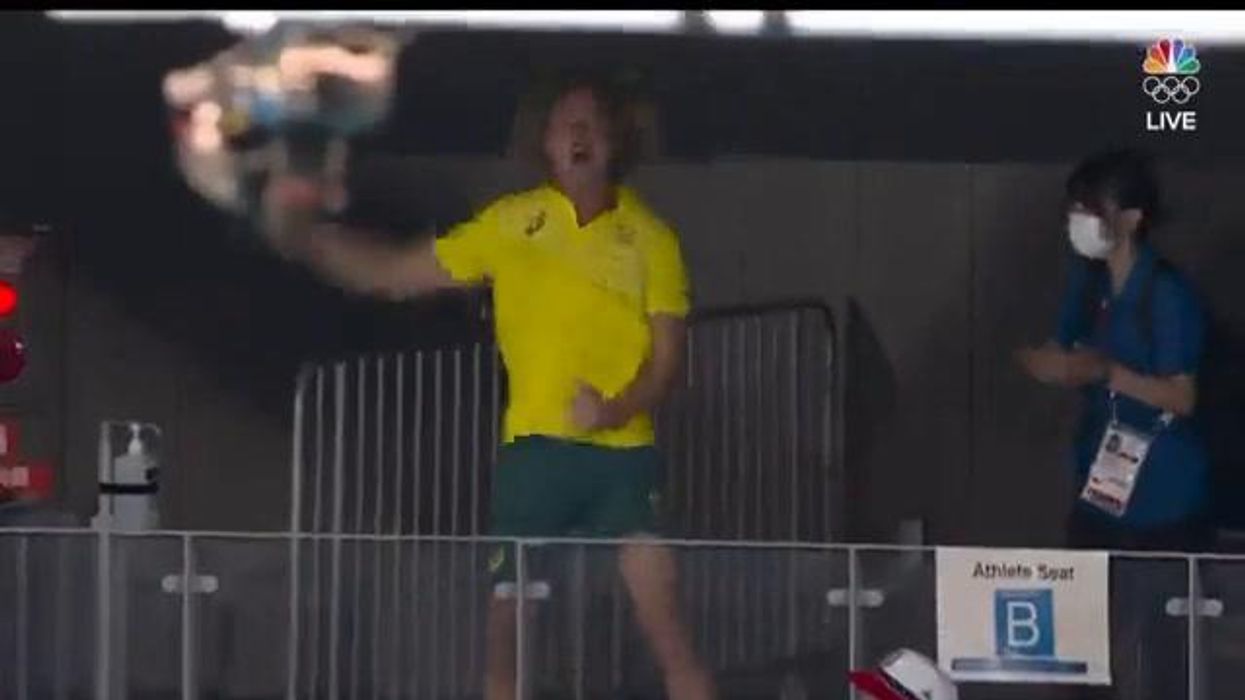 Tokyo 2020, allenatore australiano  impazzisce dopo la vittoria | Video