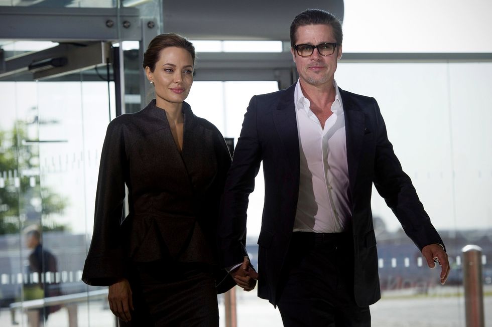 Brad Pitt e Angelina Jolie, l'aria di crisi è "paranormale"