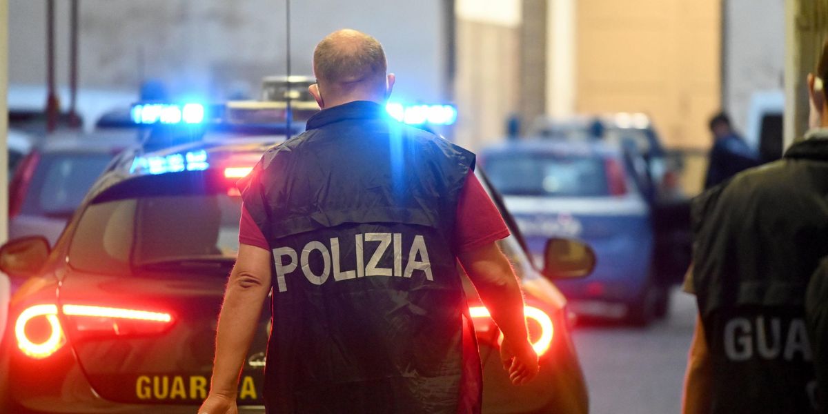 Arrestati 5 agenti di Polizia a Verona per violenza e torture su migranti