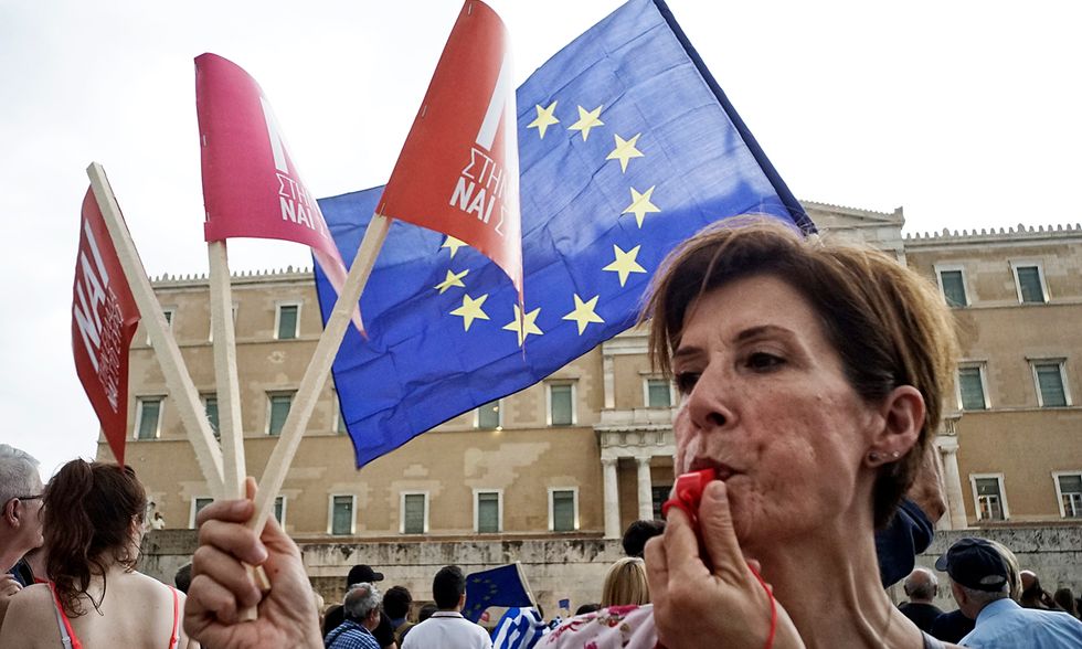 Atene, in piazza per il sì al referendum