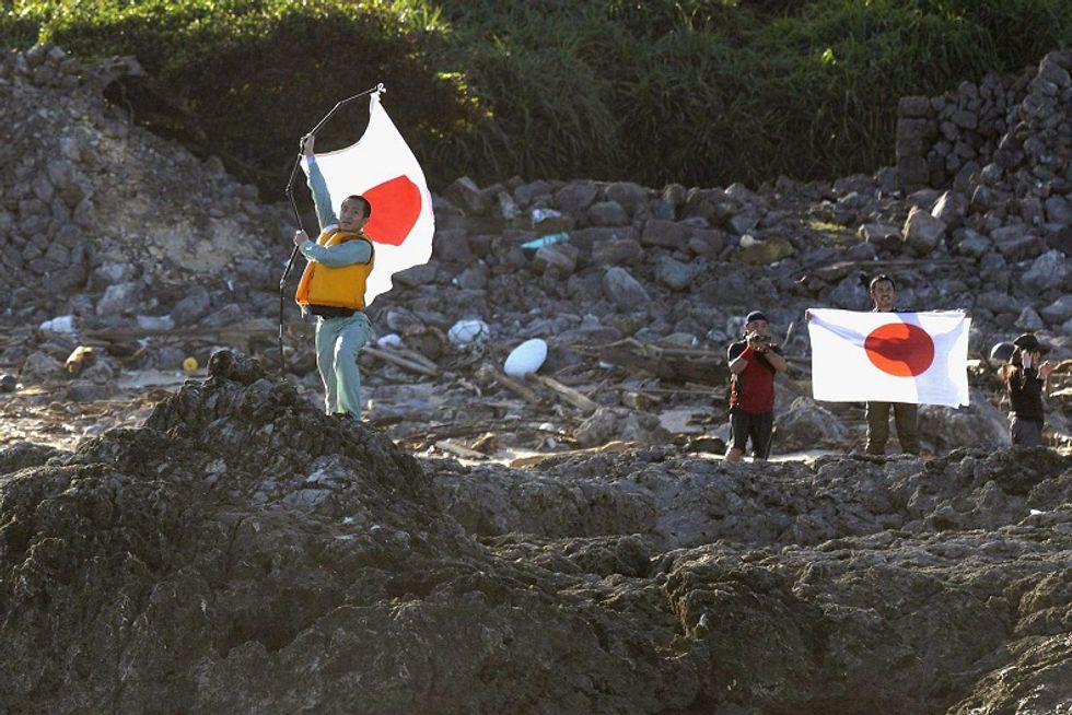 Mentre il Giappone compra le isole Senkaku, Pechino si prepara alla guerra per riconquistarle