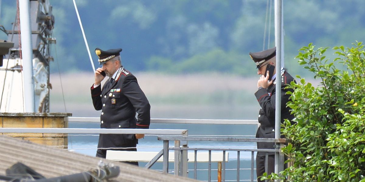 Barca ribaltata nel Lago Maggiore, nubifragio 28 maggio, 22 agenti segreti a bordo