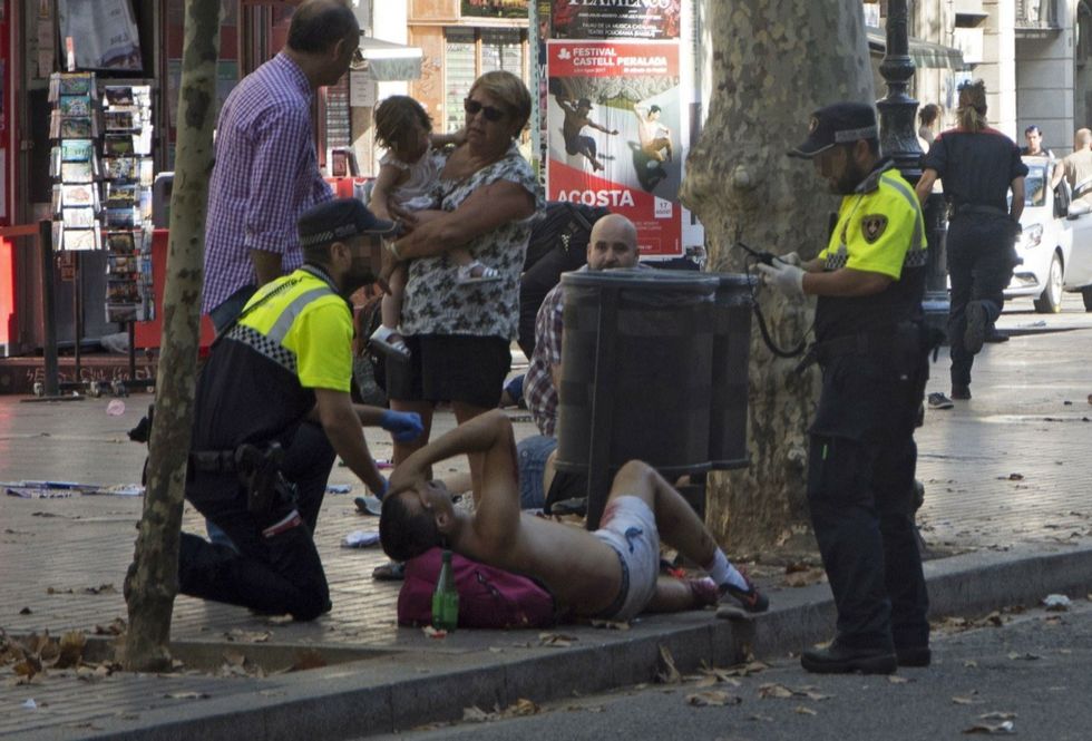 Barcellona, chi c'è dietro l'attentato