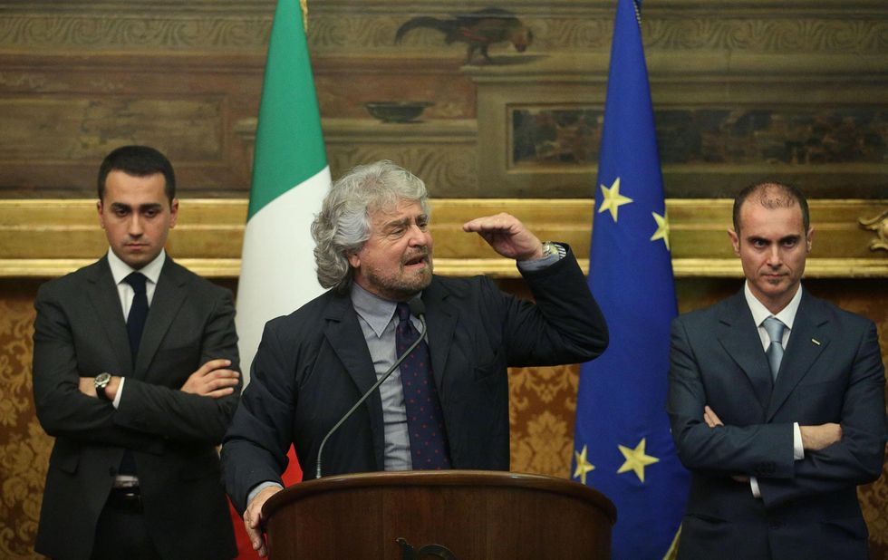 I dissidenti 5Stelle: "Mai la fiducia a Renzi"