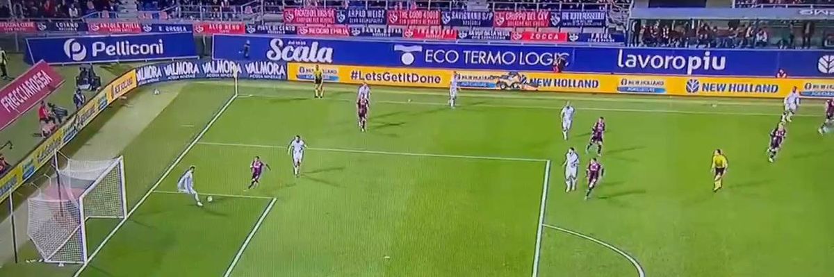 Bologna-Inter, la clamorosa papera di Radu | Video