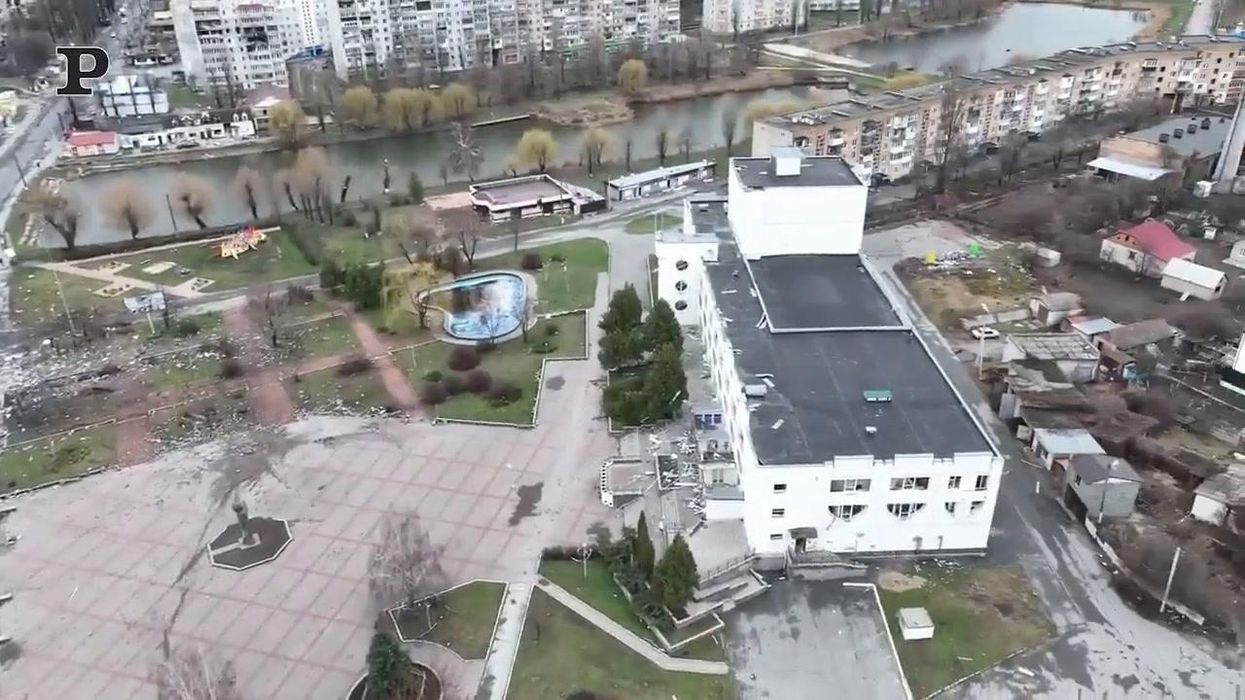 Borodyanka completamente distrutta: le immagini riprese dal drone | Video