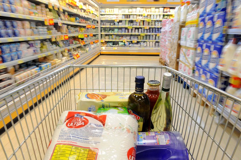 Crollo dei consumi: i prodotti che non compriamo più