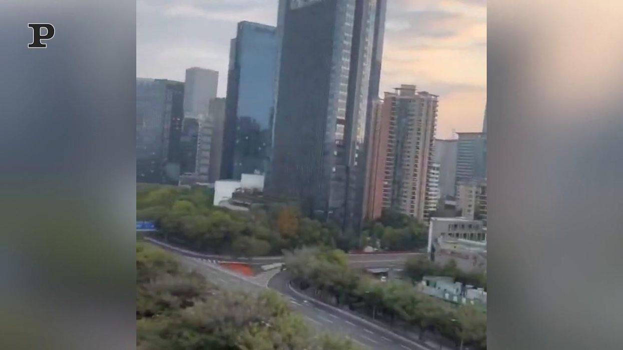 Cina, lockdown a Shenzhen per i nuovi contagi | Video