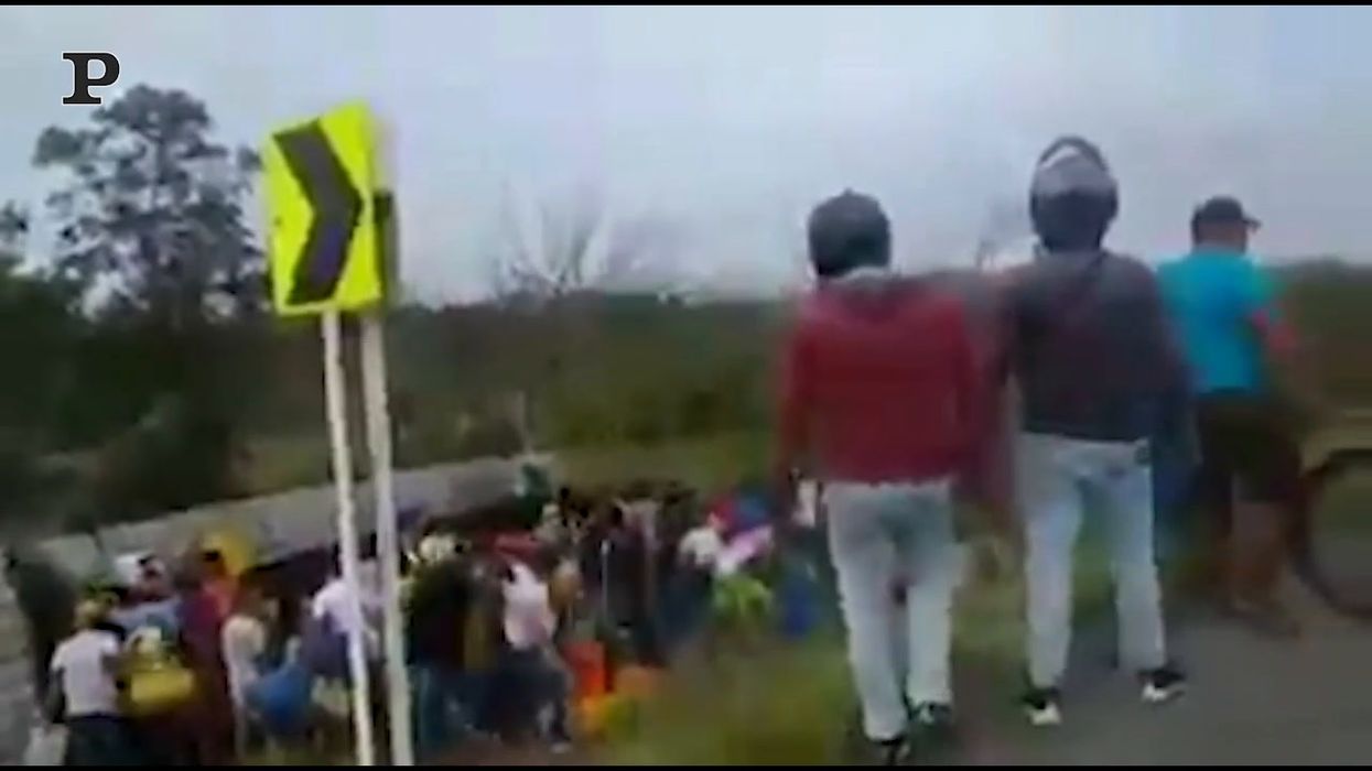 Colombia, strage per rubare la benzina: 7 morti carbonizzati e 45 feriti per l'esplosione della cisterna