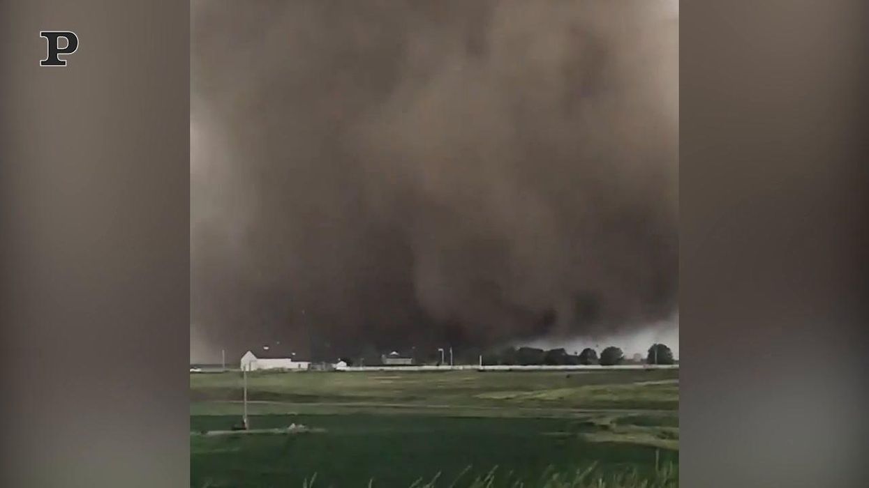 Colorado, enorme tornado si abbatte sulla contea di Weld | video