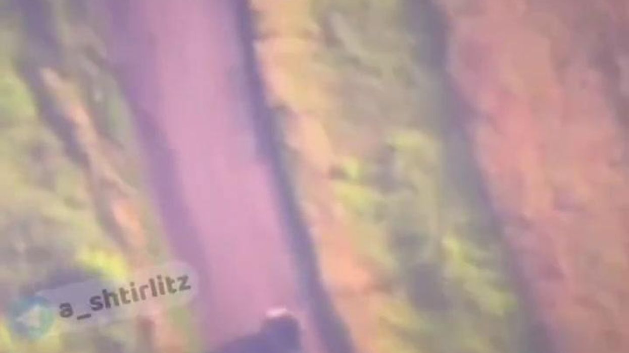 Comandanti russi in auto uccisi da un missile | video