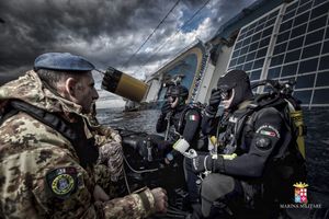 marina militare soccorso grotta