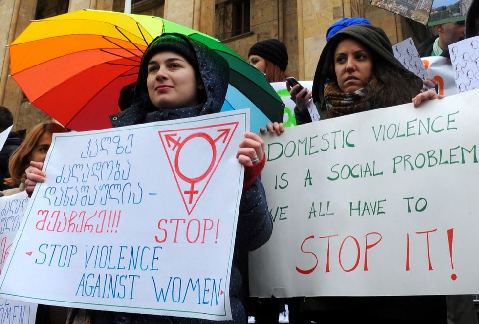 La Giornata contro la violenza sulle donne in 12 foto