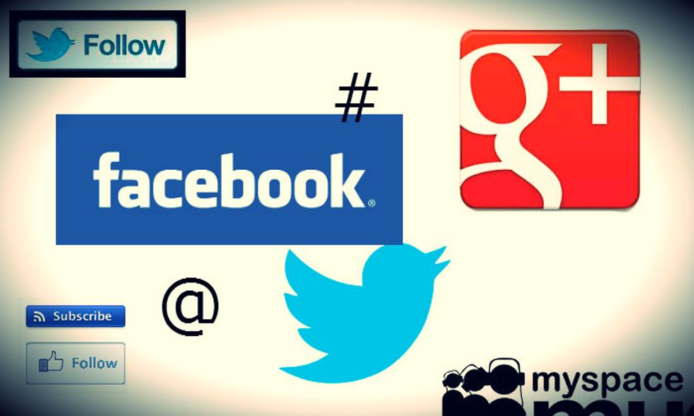 Facebook: hashtag & altre idee "rubate"