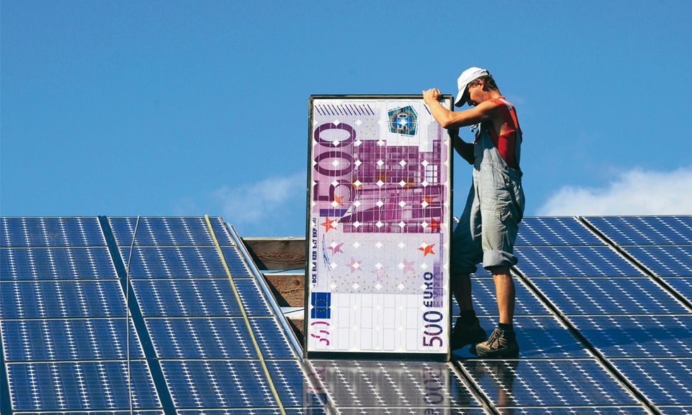 Il fotovoltaico sfonda il tetto di incentivi e oneri
