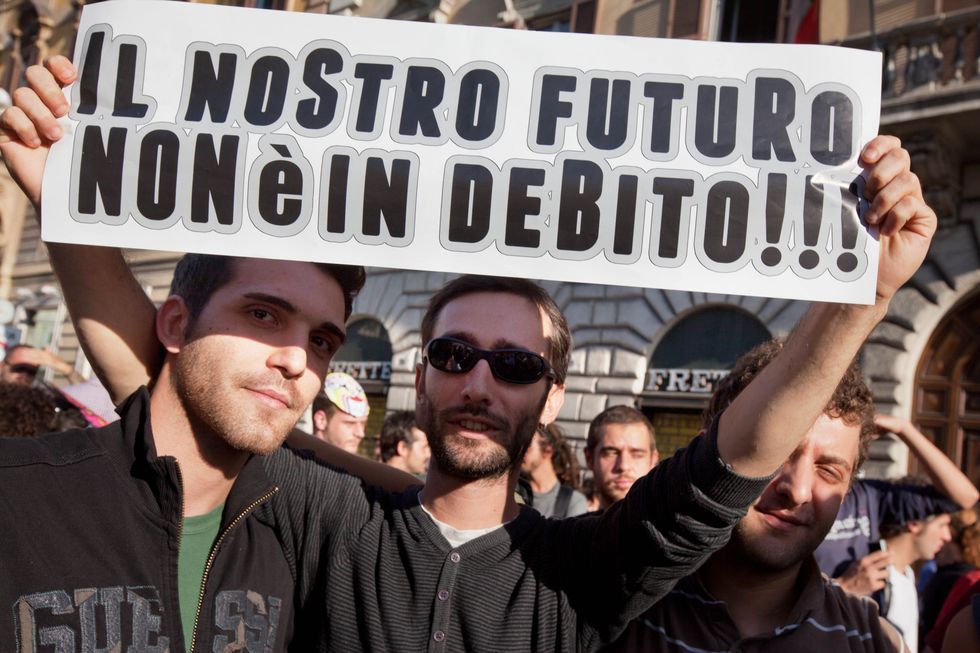Debito, deficit, tasse, disoccupazione: l'Italia soffre