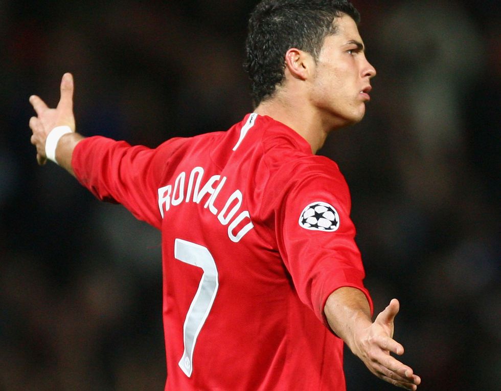 Manchester United: pronte per Ronaldo 300 mila sterline a settimana