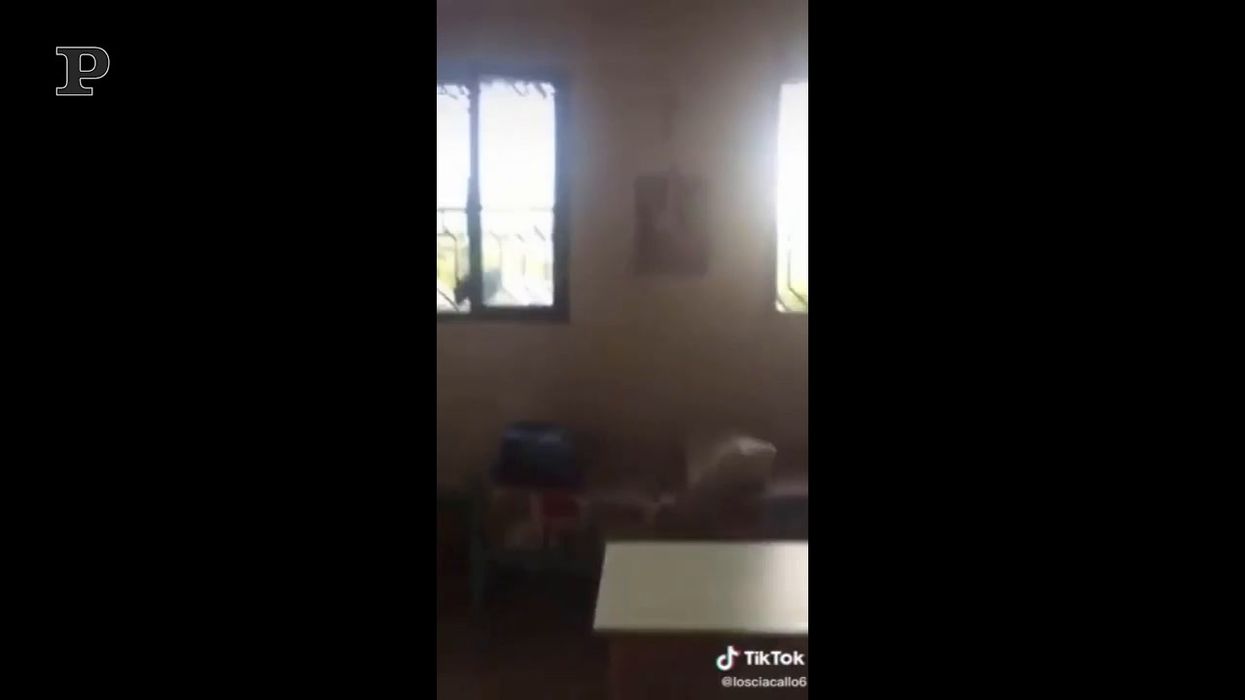 Il video girato da un detenuto nel carcere di Avellino, blitz della penitenziaria