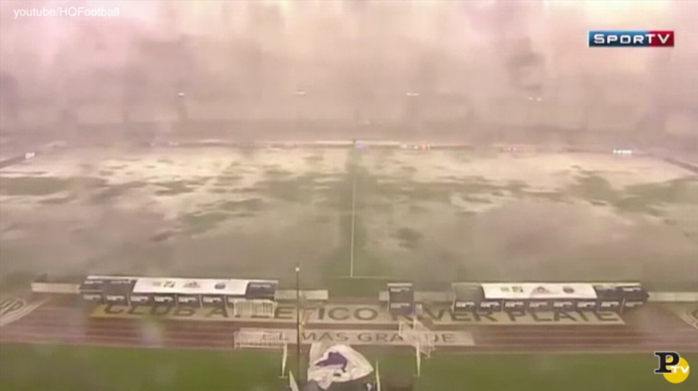 diluvio stadio monumental rinviata argentia-Brasile