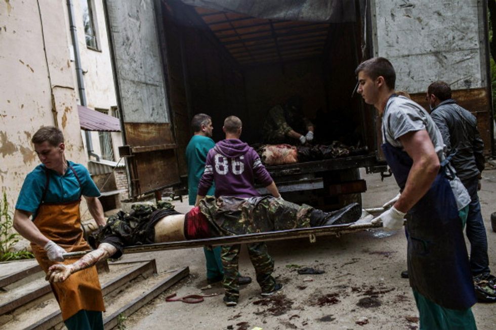Ucraina: Donetsk in fiamme