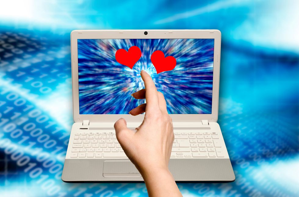 Amore, 7 criteri per scegliere il partner sul web