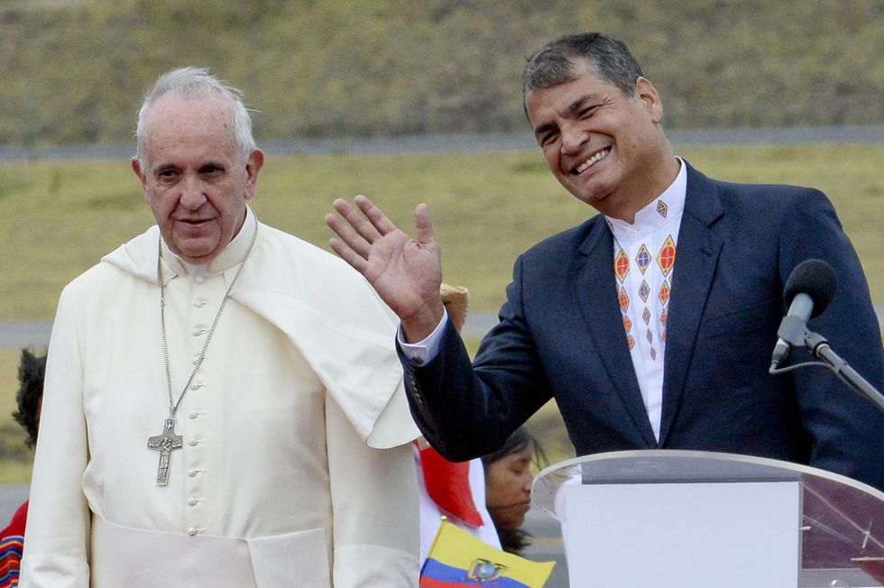 Il Papa lascia l’Ecuador e i movimenti per i diritti civili gli dicono grazie