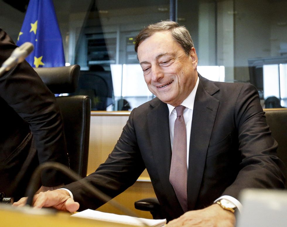 Crisi Grecia, perché è (anche) nelle mani di Mario Draghi