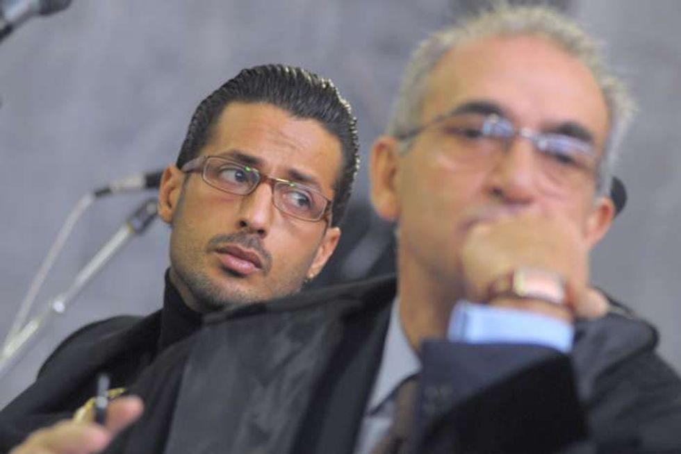 Fabrizio Corona aspetta la decisione del giudice, rischia il carcere per anni