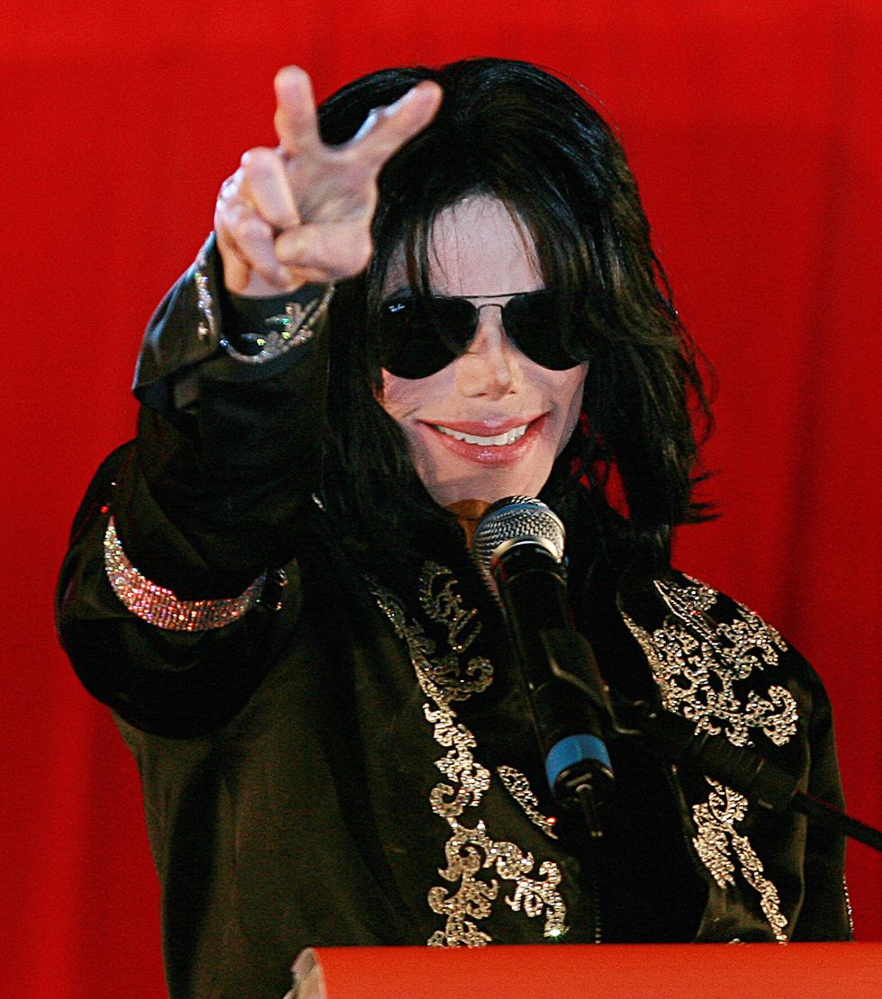 Michael Jackson, il nuovo processo è iniziato. In aula anche i figli