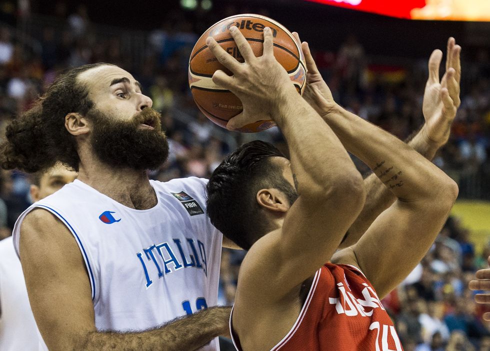Eurobasket, harakiri dell'Italia: sconfitta 89-87 dalla Turchia