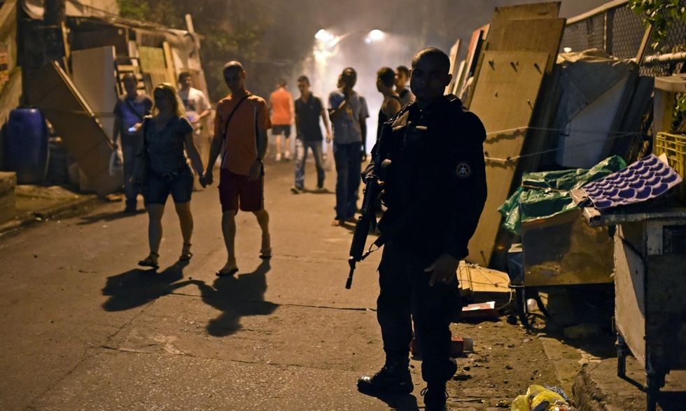 Rio, la violenza infinita alla vigilia dei Mondiali