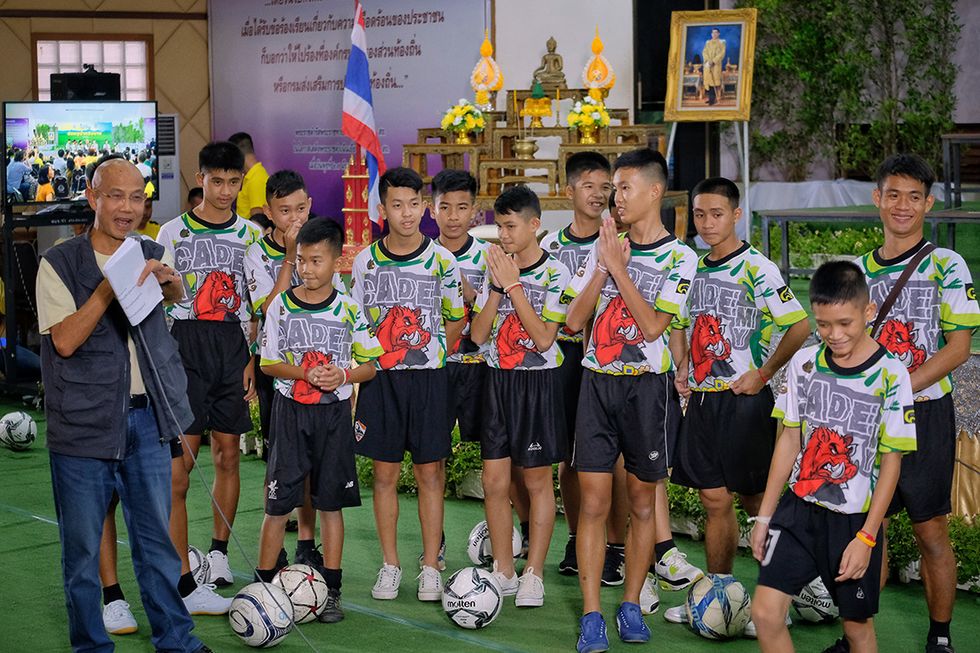 I 12 ragazzi thailandesi rimasti intrappolati nella grotta per 18 giorni