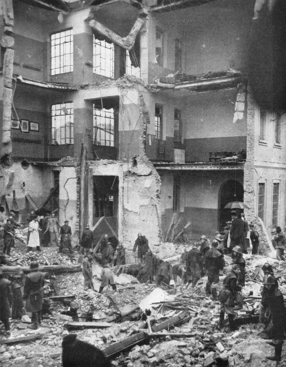 70 anni fa la strage dei "Piccoli Martiri" di Gorla