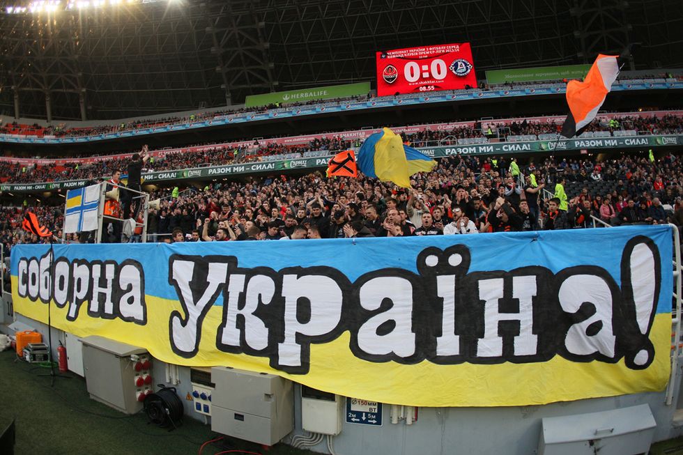 La gabbia del calcio ucraino: dai petrodollari alla paura della guerra