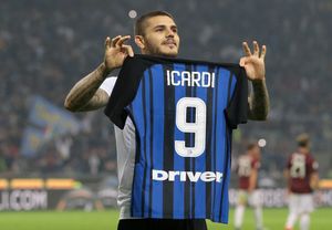 Icardi Inter Milan tripletta derby gol critiche