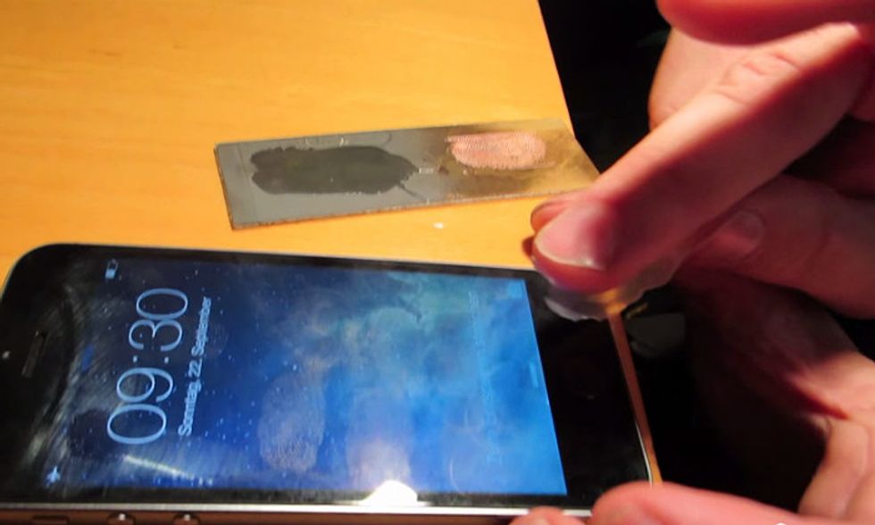 Come violare il Touch ID dell'iPhone 5s