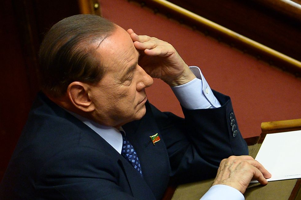 Berlusconi ed i figuranti