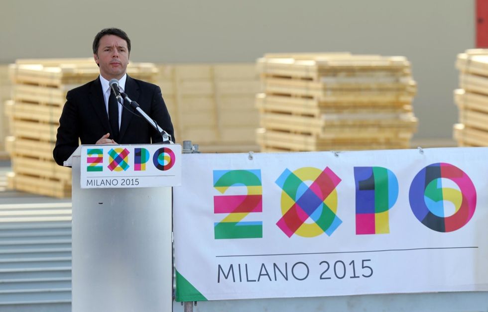 Renzi: "L'Italia è come Expo, ce la farà, nonostante i gufi"