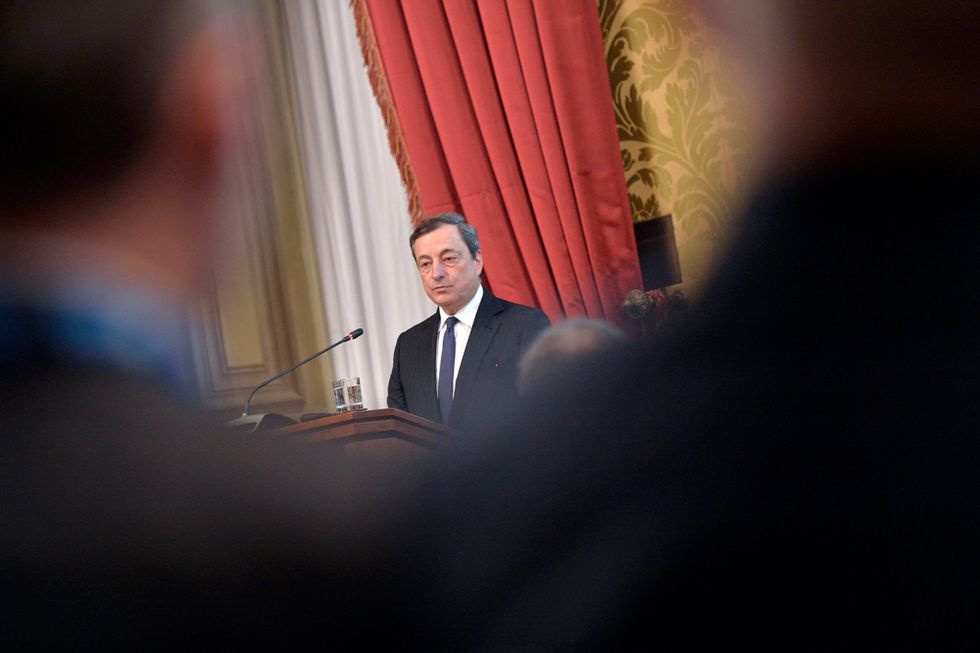 Perché la Germania ce l'ha con Mario Draghi