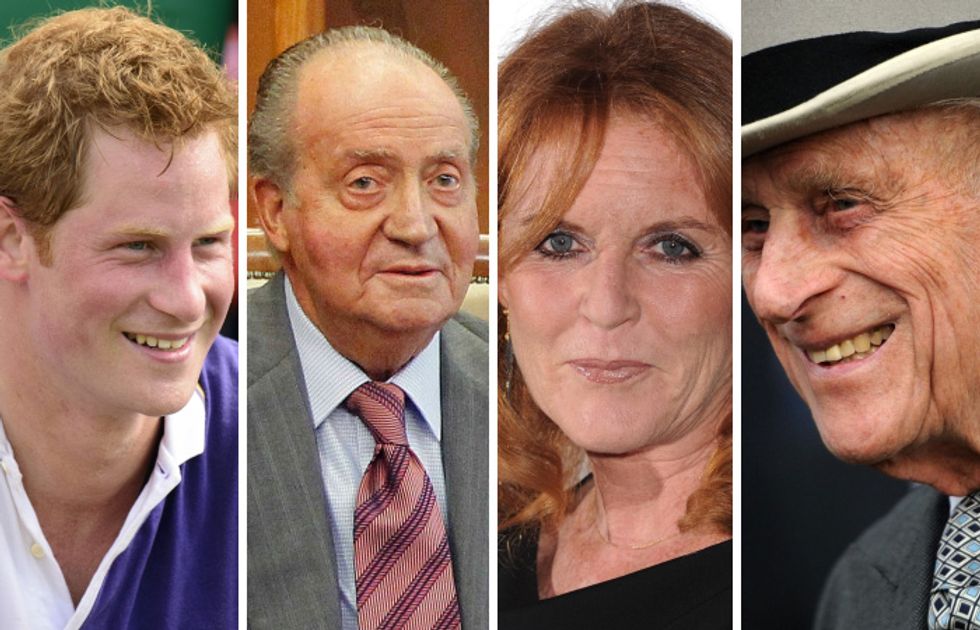 Il principe Harry, Juan Carlos, Sarah Ferguson, il principe Filippo: i campioni degli scandali e delle figuracce reali