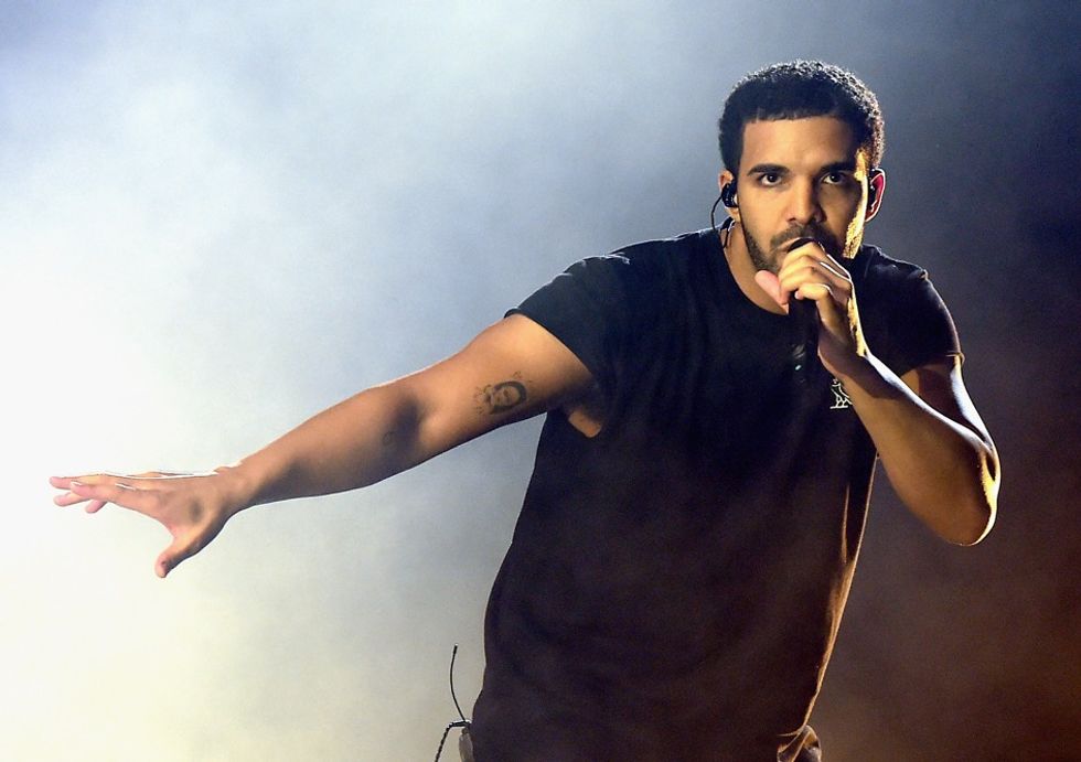 Drake ha pubblicato due nuovi singoli a sorpresa