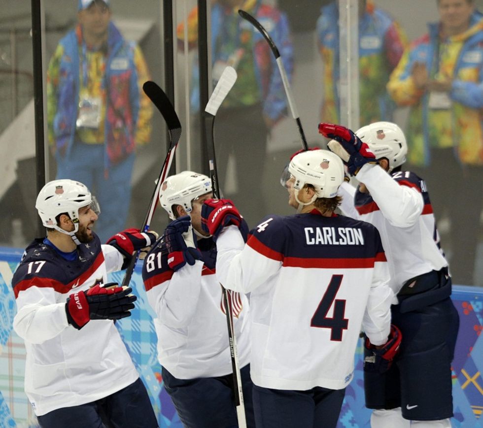 Hockey: Russia-Usa rimane più di una partita